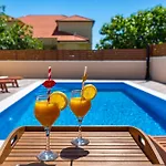 Cozy In Privlaka (Zadar)