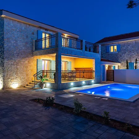Front In * Privlaka (Zadar)